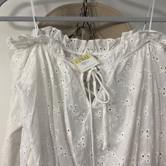 Sage white lace romper - Picture 4 of 4